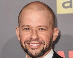 WHAT IS THE ZODIAC SIGN OF JON CRYER?